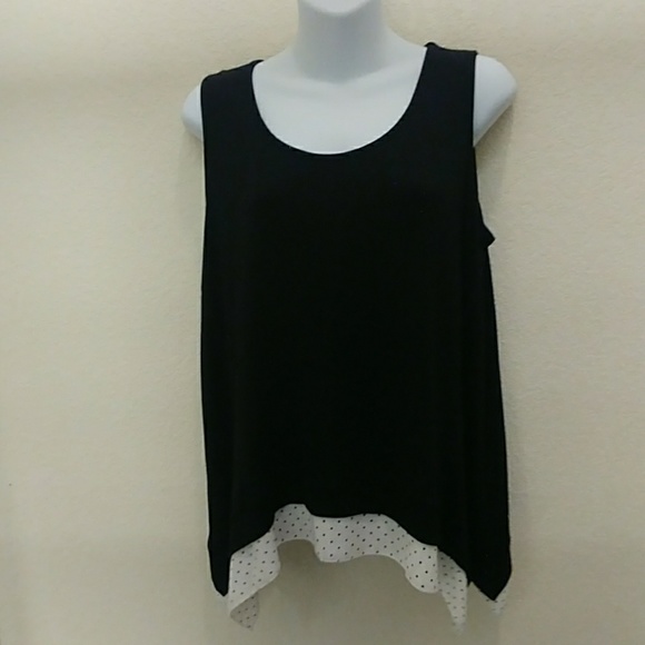 Cha Cha Vente Petite Sleeveless Swing Top - Picture 2 of 8